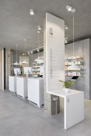 Mostrador Farmacia - Farmacia Amparán